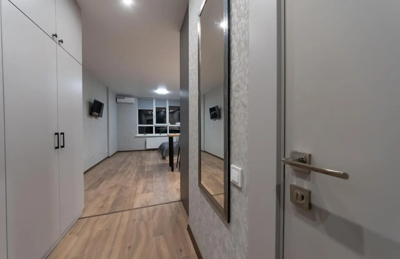 Flatrent Olympic Park, Метро Бориспільська Поруч! Kyiv Ukraine
