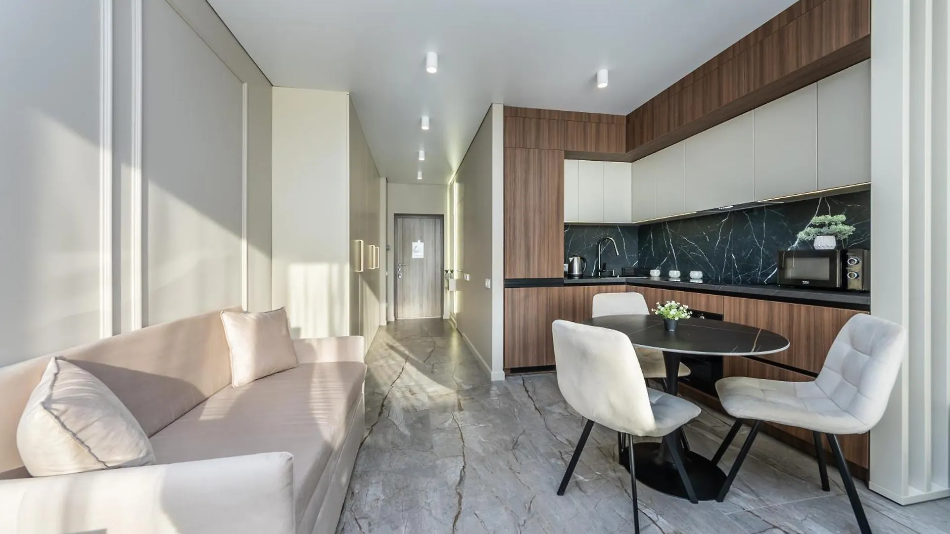 Flatrent Olympic Park, Метро Бориспільська Поруч! Kyiv Ukraine